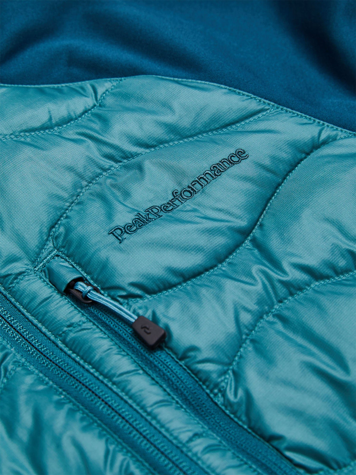 Peak Performance Helium Down Hybrid Midlayer Damen blau blau Bild 3