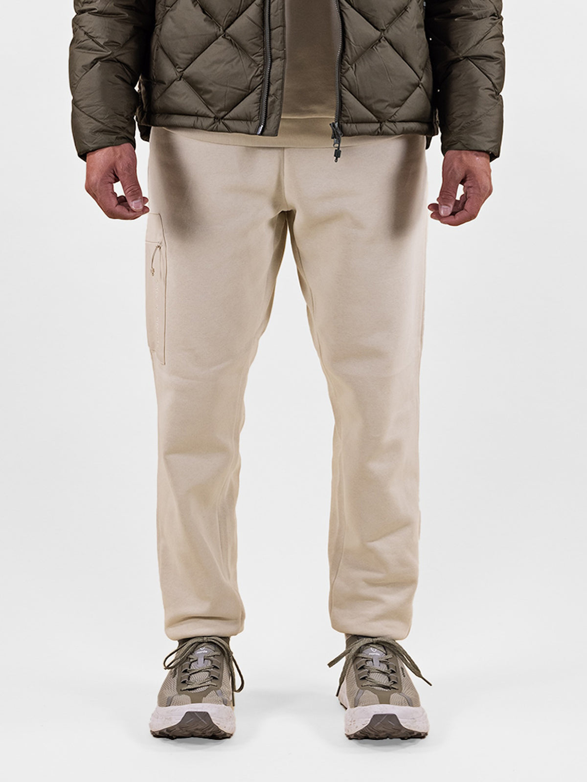 The Mountain Studio J-4 Sweat Hose Herren beige beige Bild 2