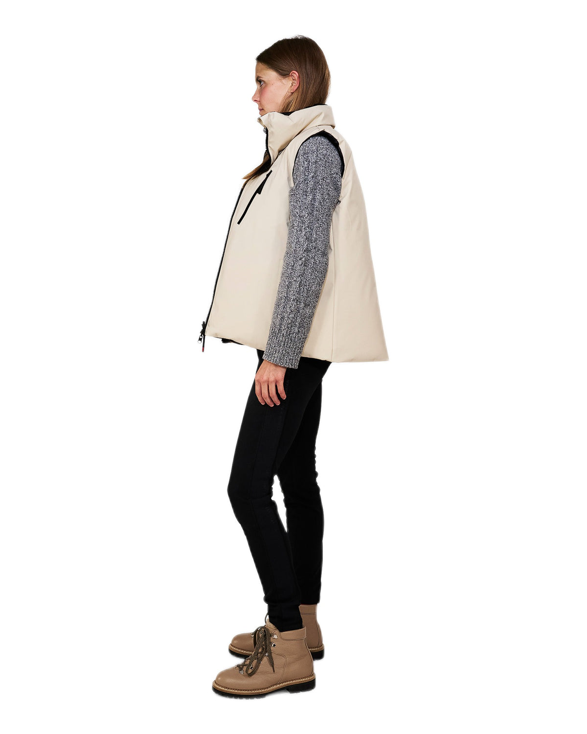 The Mountain Studio V-15 WR Damen-Daunenweste beige Bild 8