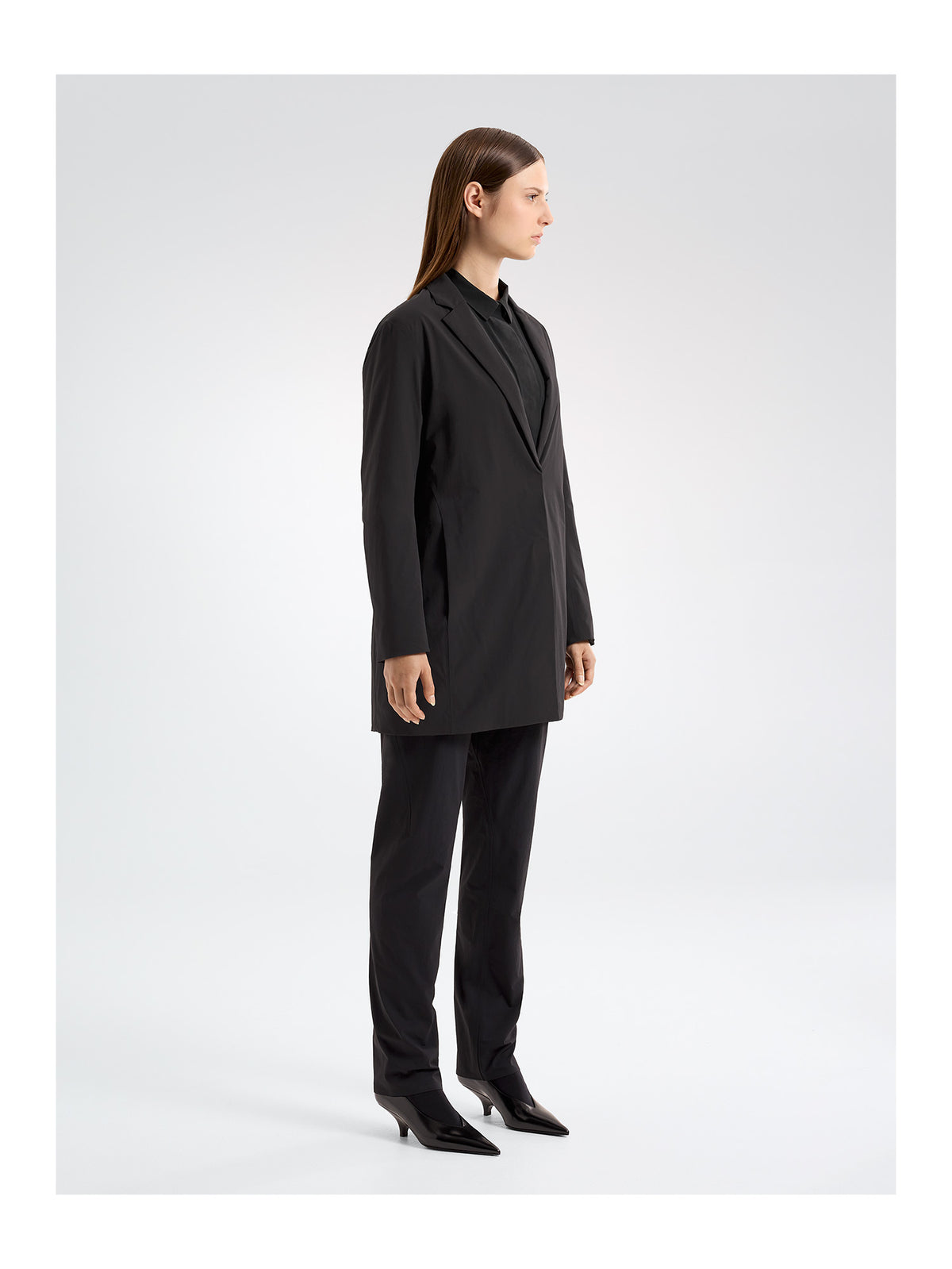 Veilance Arc'teryx Limina Insulated Blazer Damen schwarz schwarz Bild 6