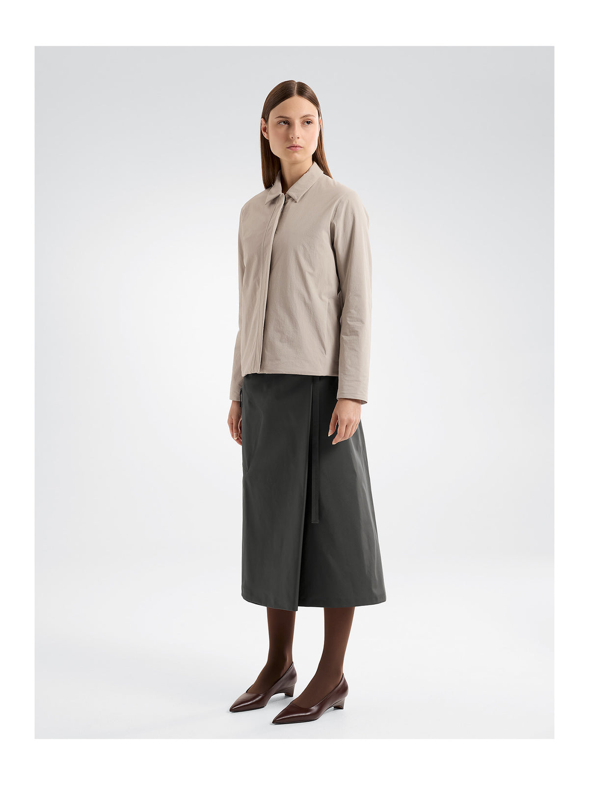 Veilance Arc'teryx Limina Insulated Jacke Damen beige beige Bild 6