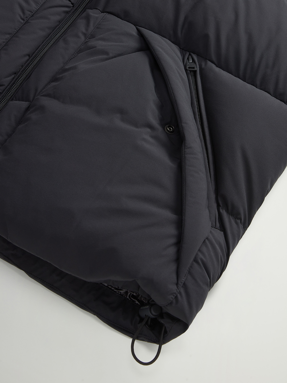 Sierra Supreme Down Jacket schwarz Bild 4