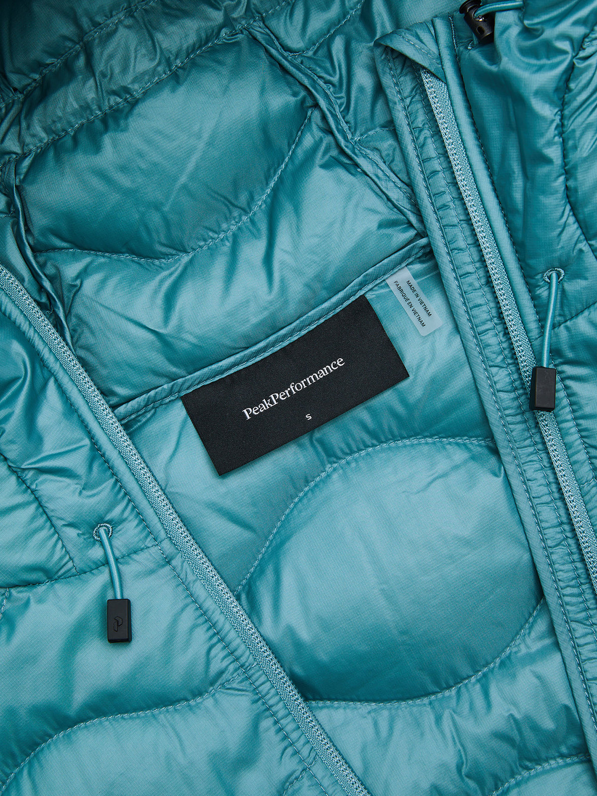 Peak Performance Helium Down Hood Damen-Daunenjacke schwarz Bild 31