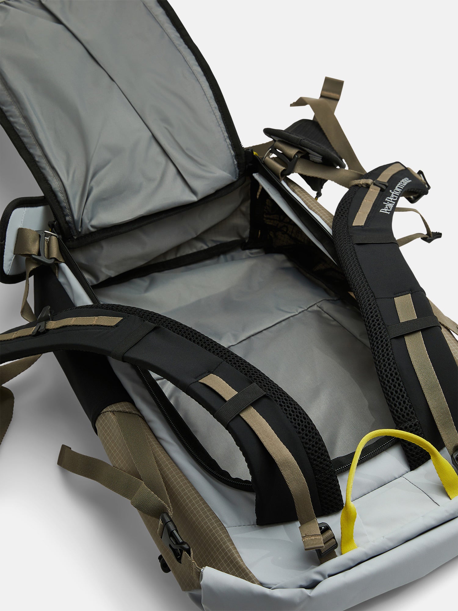 Peak Performance Hike Rucksack Herren schwarz schwarz Bild 7