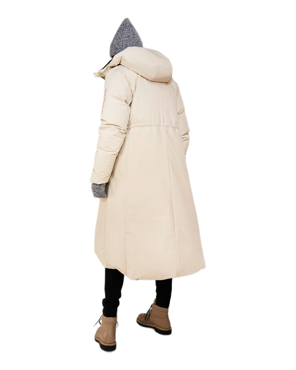 The Mountain Studio A-8 WR Damen-Daunenmantel beige Bild 12