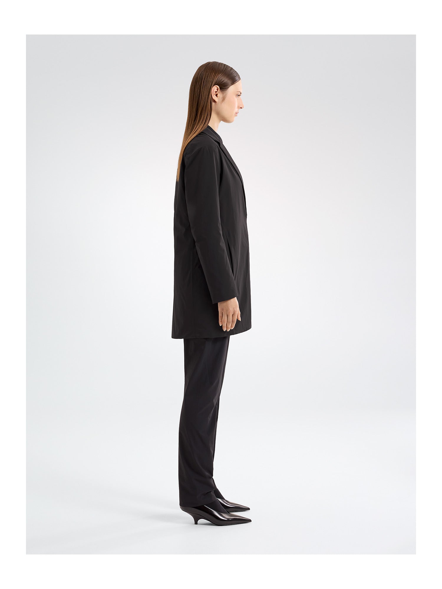 Veilance Arc'teryx Limina Insulated Blazer Damen schwarz schwarz Bild 4