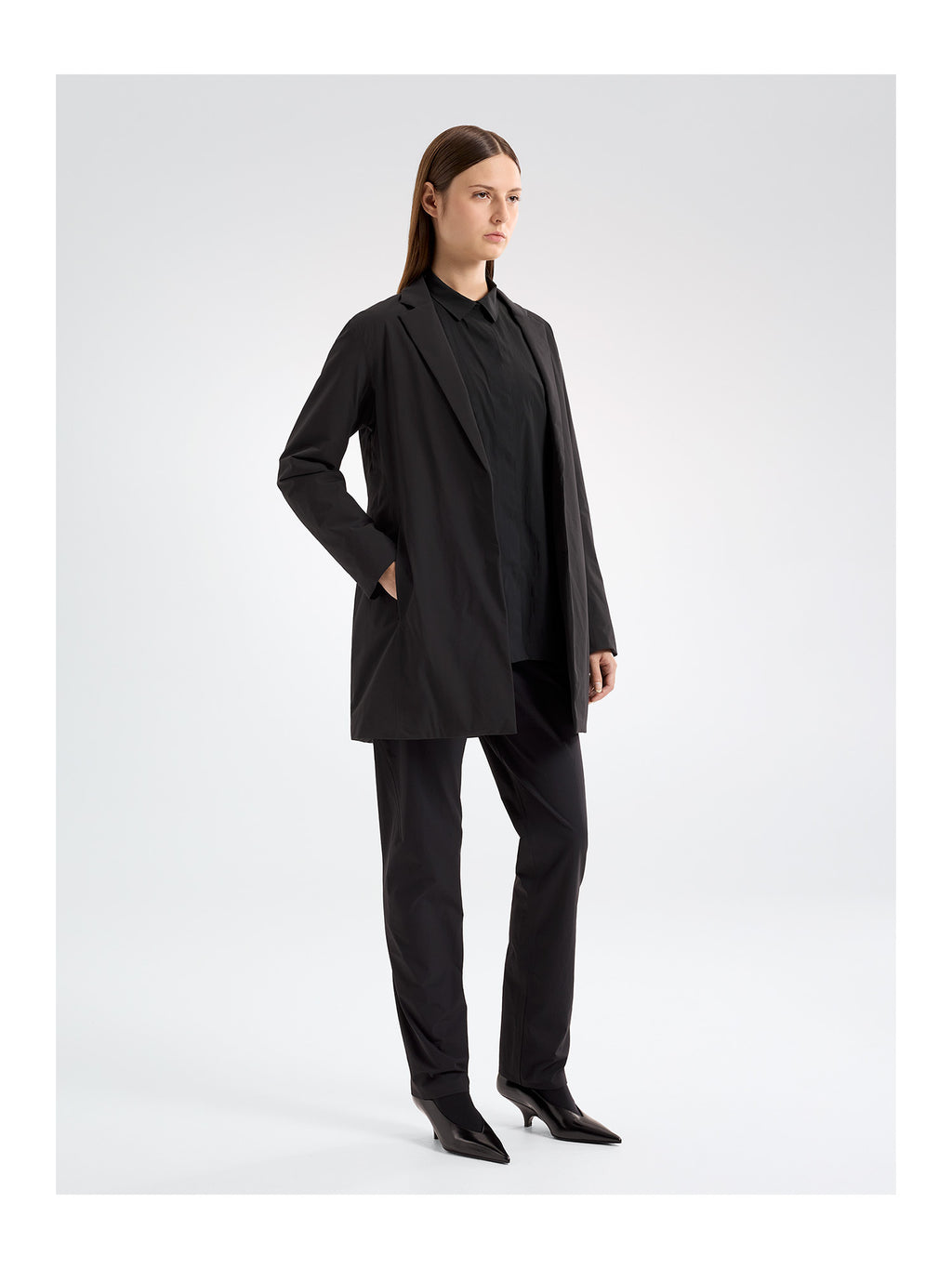 Veilance Arc'teryx Limina Insulated Blazer Damen schwarz schwarz Bild 5