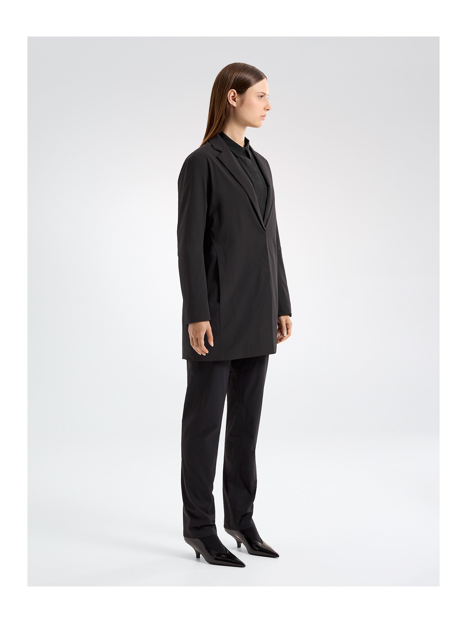 Veilance Arc'teryx Limina Insulated Blazer Damen schwarz schwarz Bild 6