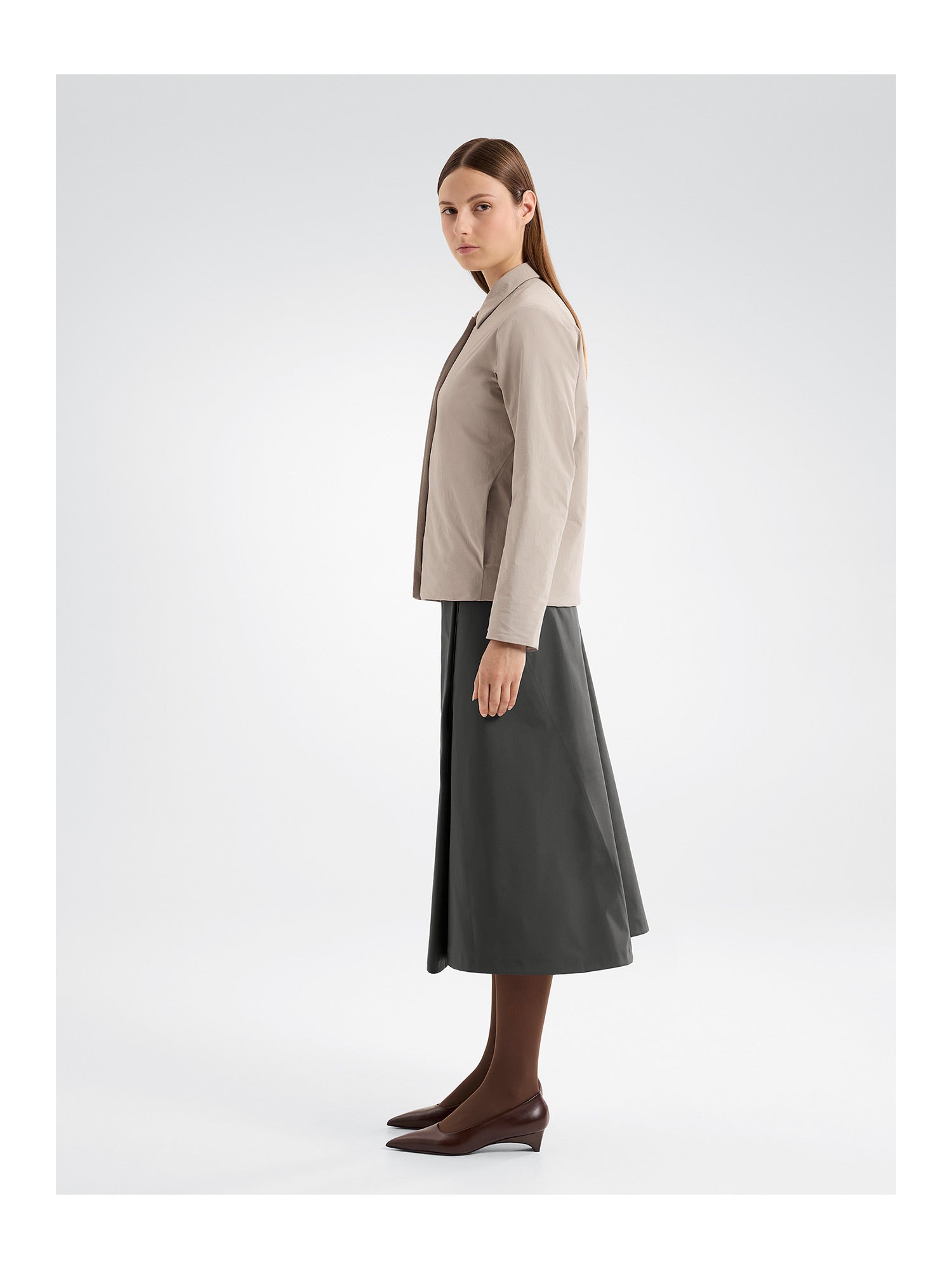 Veilance Arc'teryx Limina Insulated Jacke Damen beige beige Bild 4