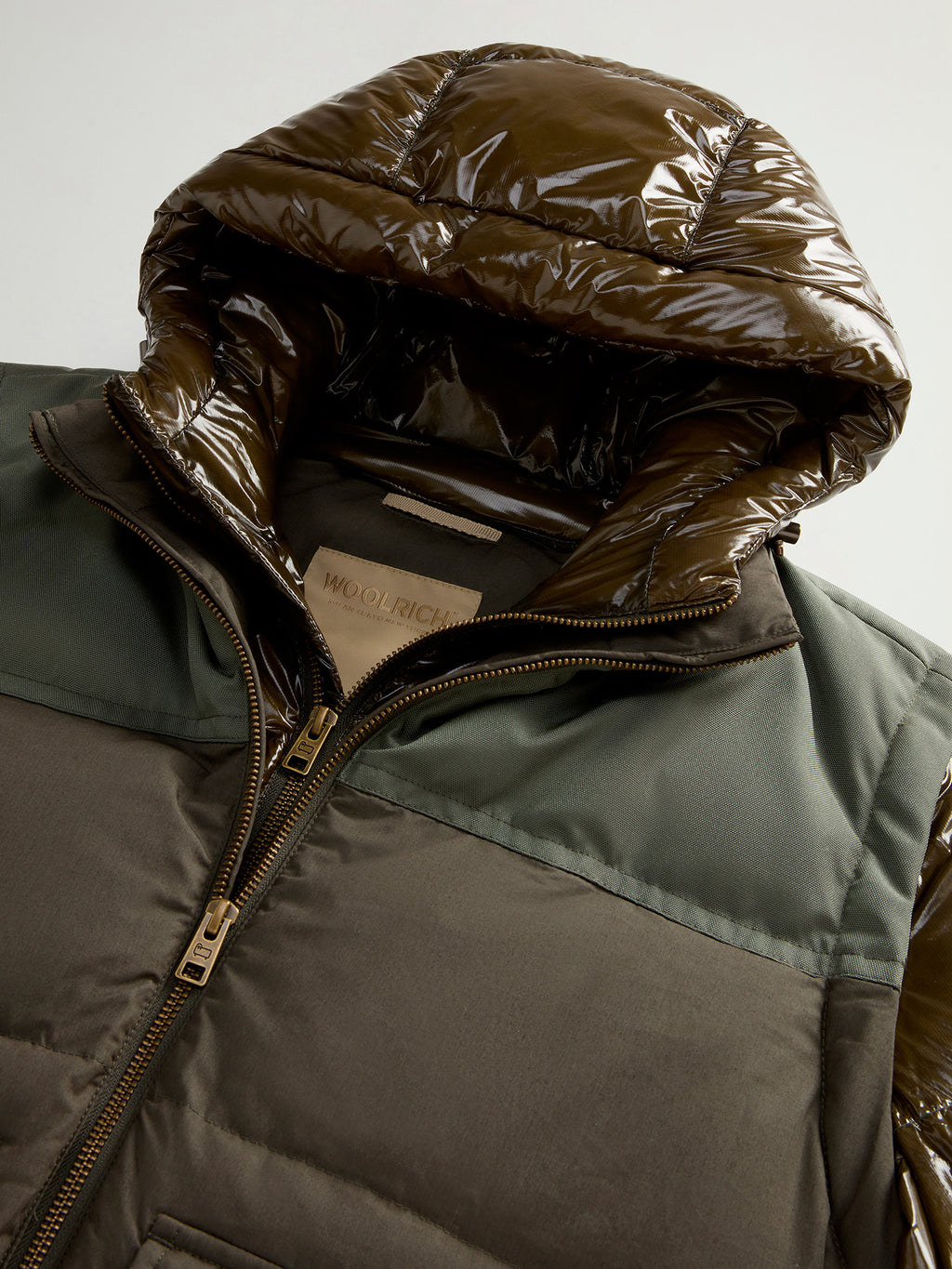 Woolrich Mixmedia Convertible Puffer Jacke Herren olive olive Bild 2