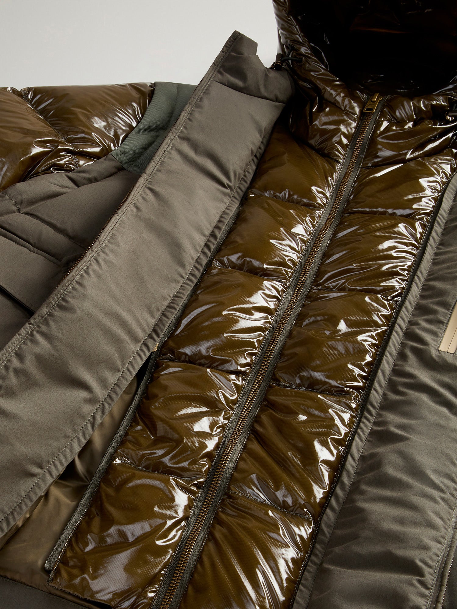 Woolrich Mixmedia Convertible Puffer Jacke Herren olive olive Bild 5