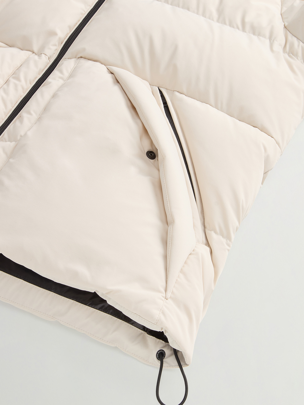Sierra Supreme Down Jacket schwarz Bild 10